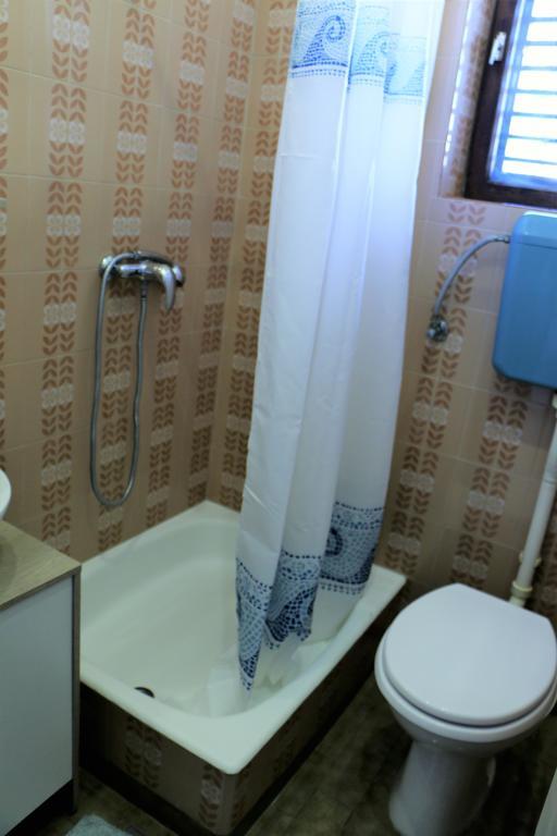 Apartments Milatic Jelsa  Ngoại thất bức ảnh