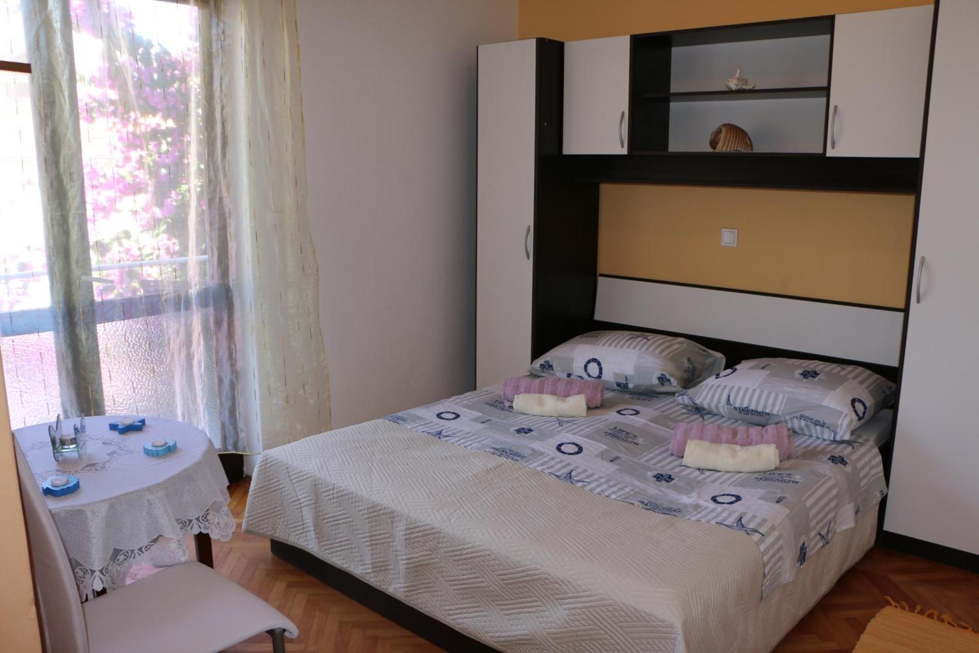 Apartments Milatic Jelsa  Ngoại thất bức ảnh