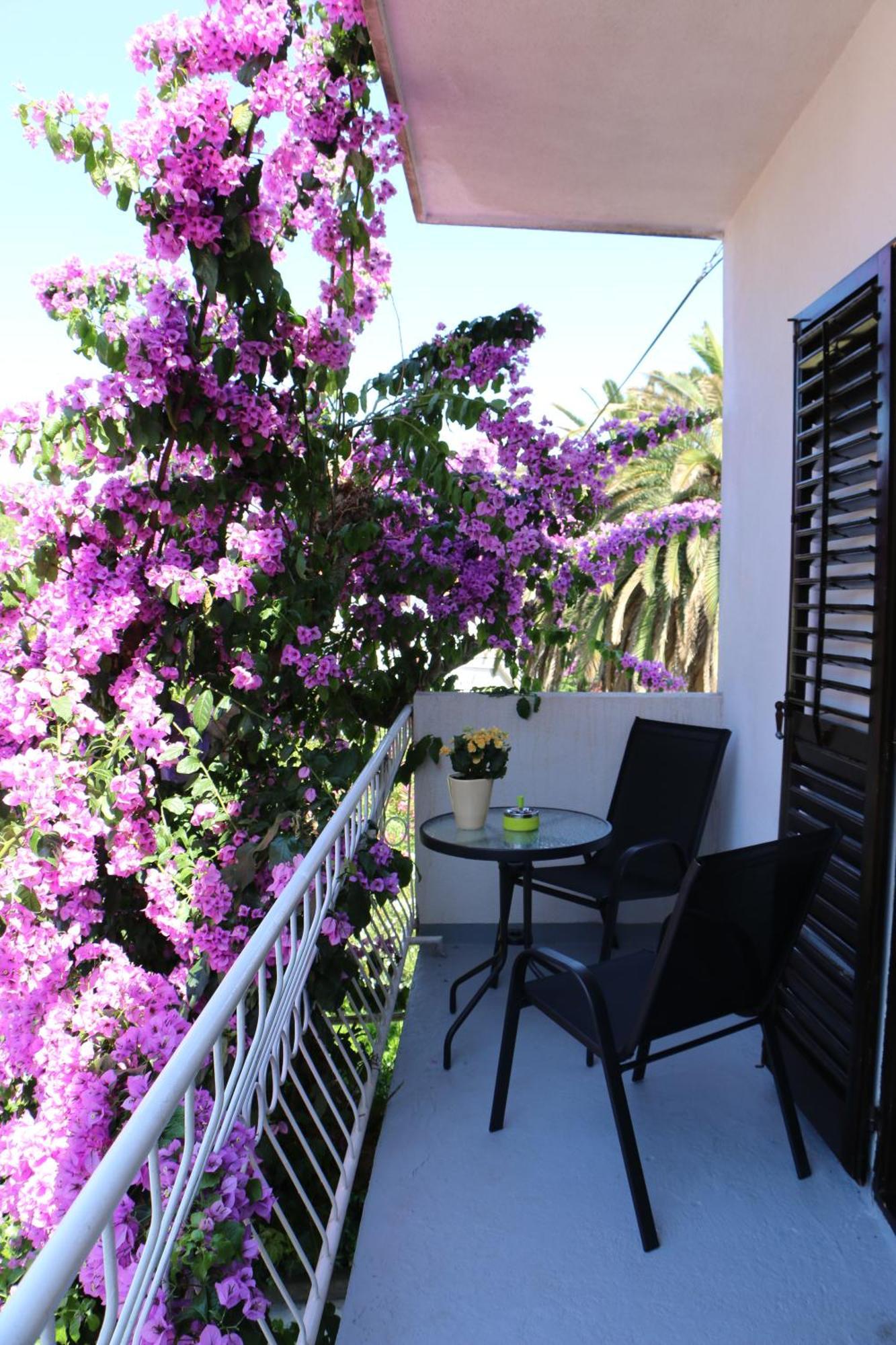 Apartments Milatic Jelsa  Ngoại thất bức ảnh