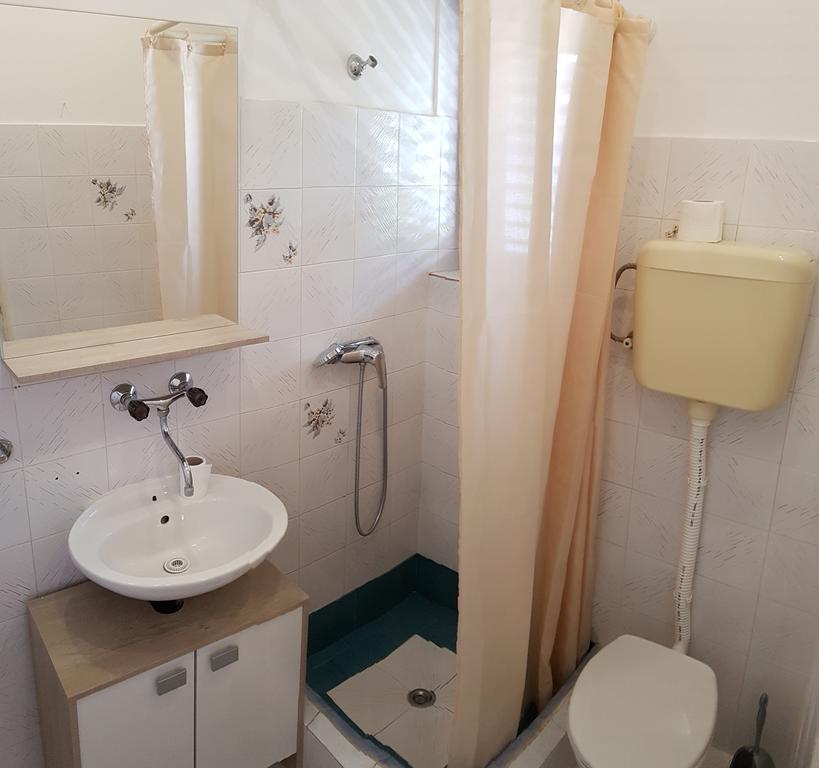 Apartments Milatic Jelsa  Ngoại thất bức ảnh