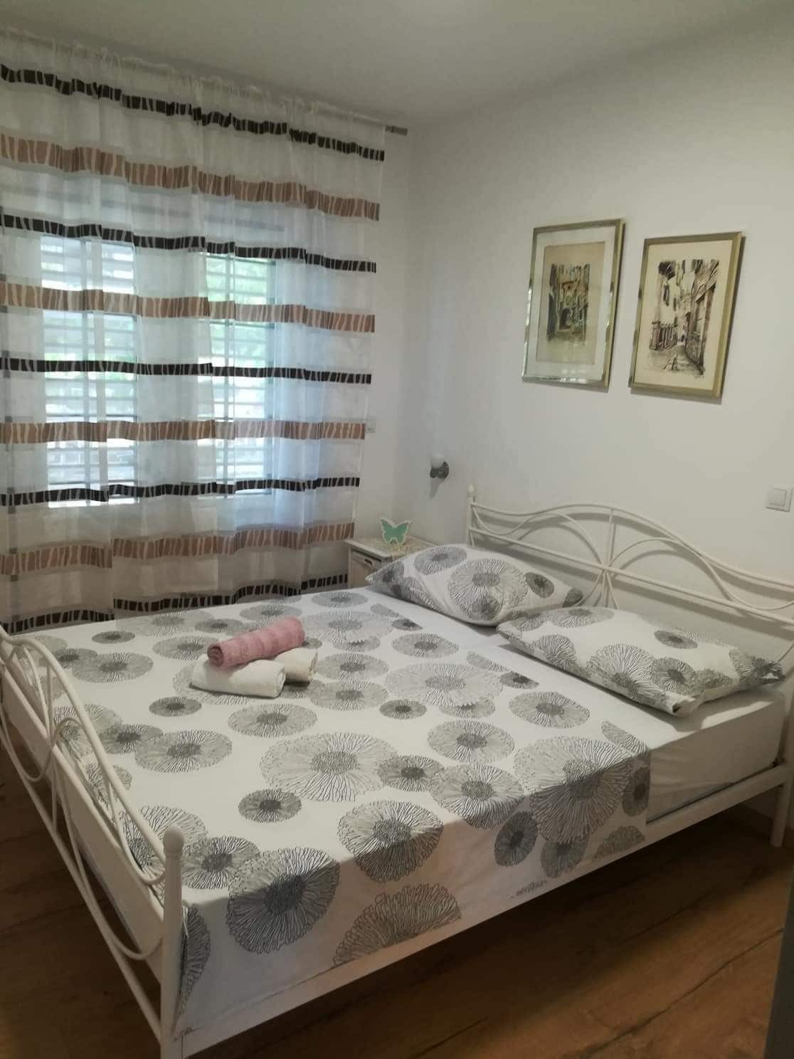 Apartments Milatic Jelsa  Ngoại thất bức ảnh