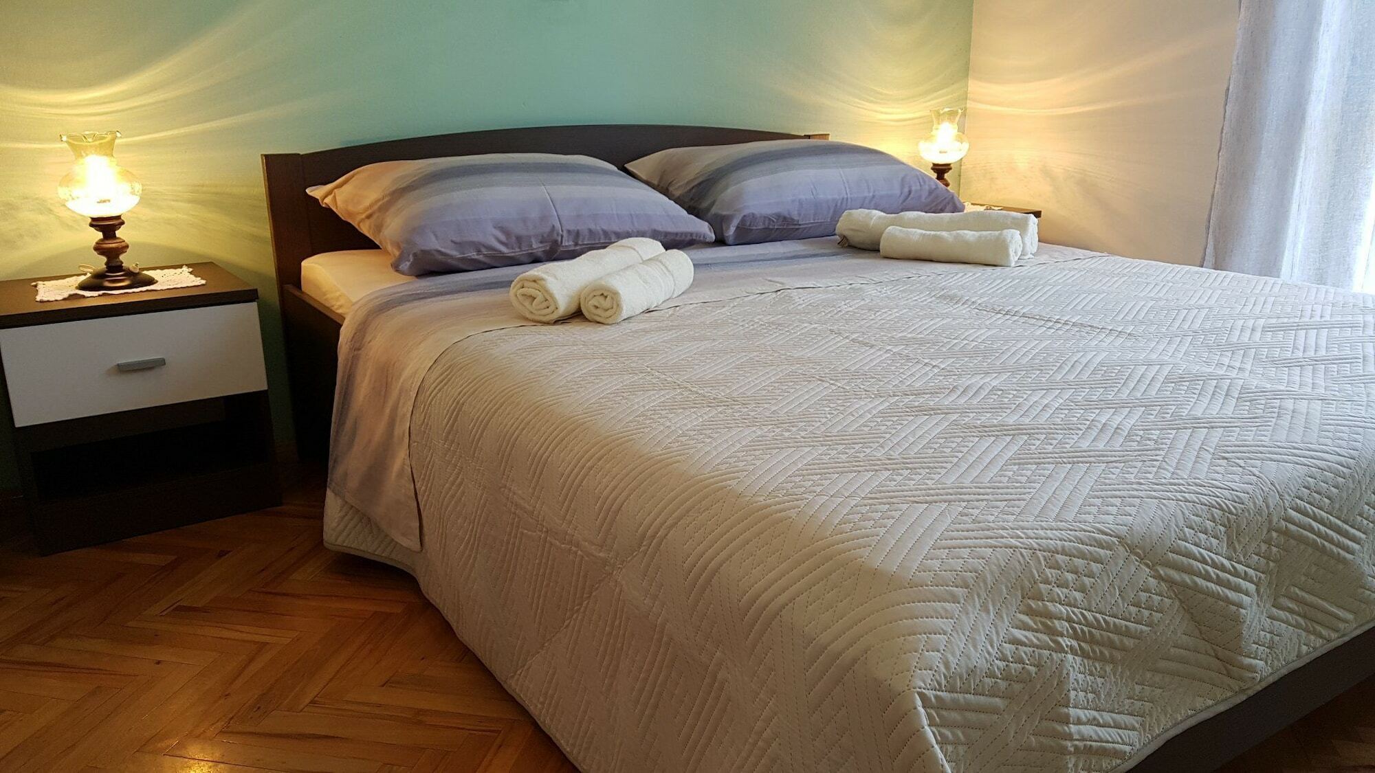 Apartments Milatic Jelsa  Ngoại thất bức ảnh